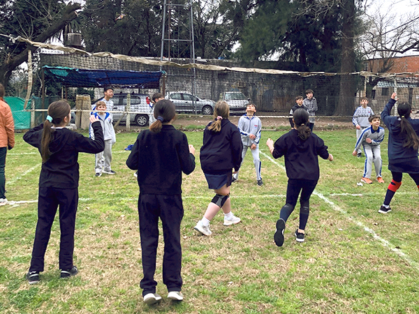 Encuentro interalemán de minivoley