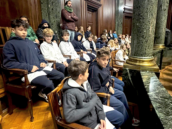 Sexto grado en la Legislatura Porteña