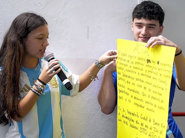 Acto por el 9 de julio en el Nivel Secundario